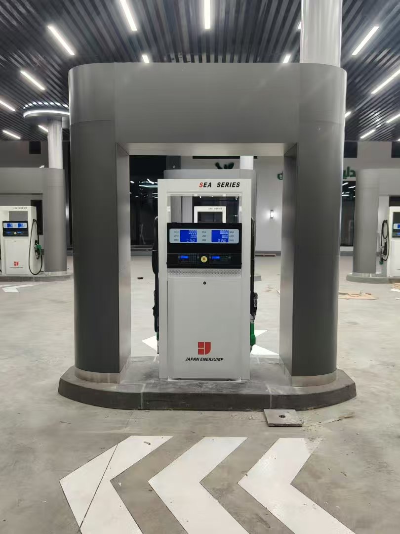 Front view of the Japan Enerjump SEA SERIES fuel dispenser